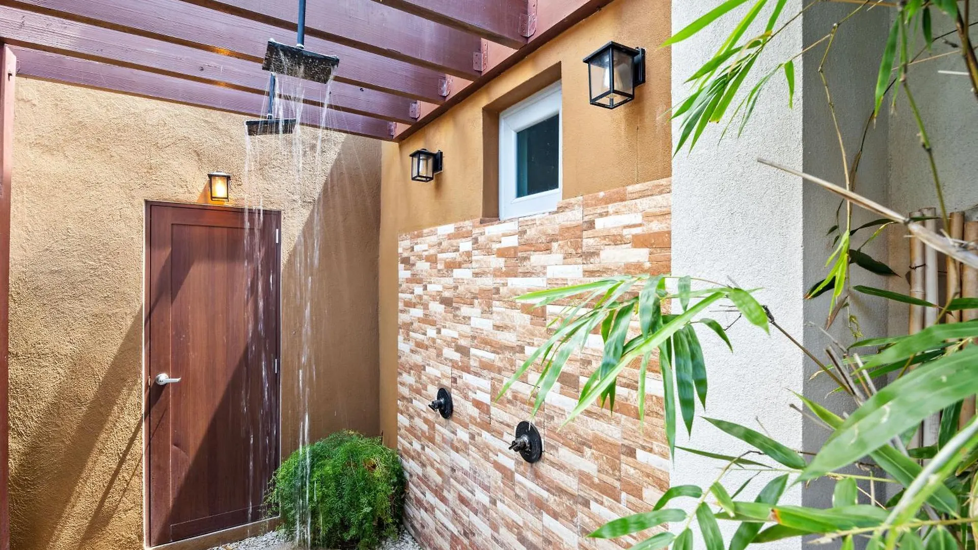 Ocean Front Luxury Villa With Pier And Heated Pool - Self Check In - Vj1 Cabo Rojo